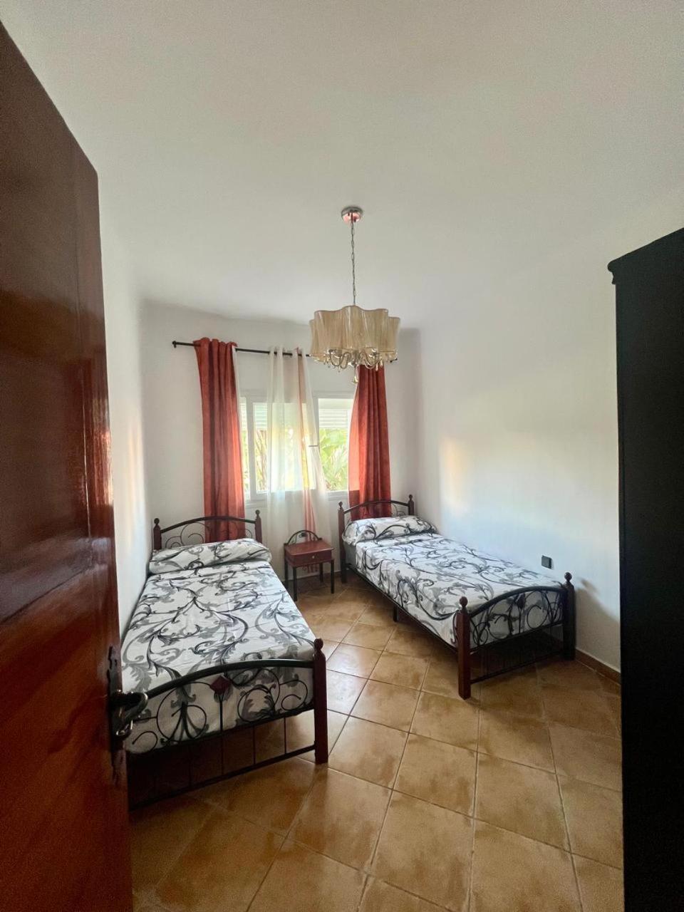Relax Island Apartment Оуед Лау Екстериор снимка